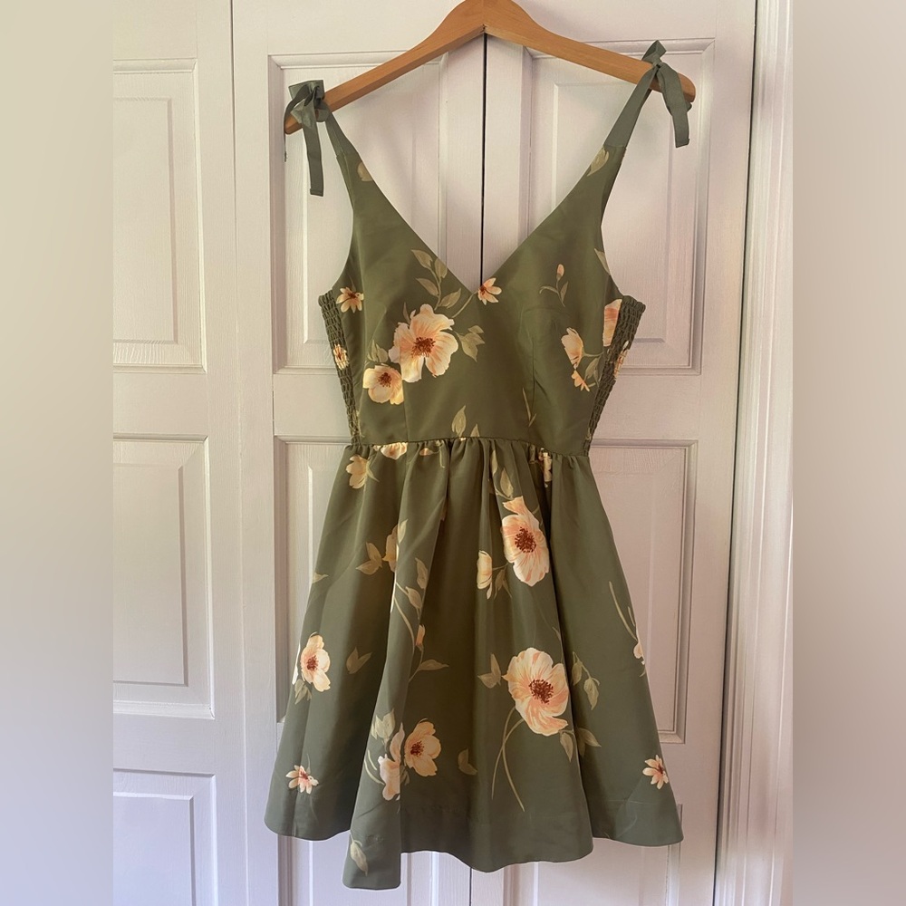 Old Navy Olive Floral Dress